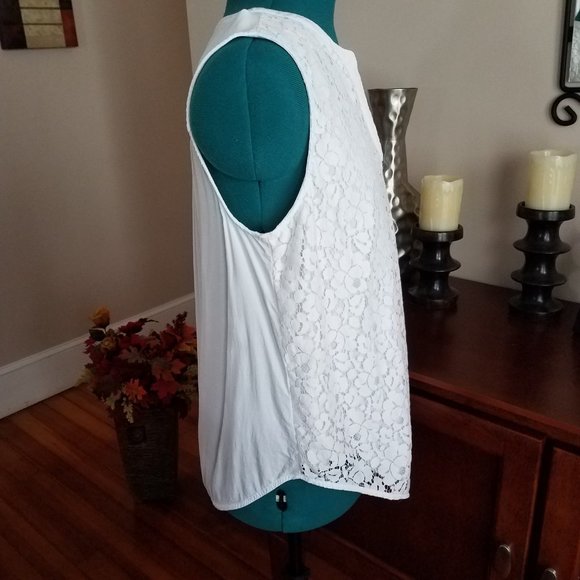 Liz Clairborne Sleeveless White Tank - Picture 5 of 12